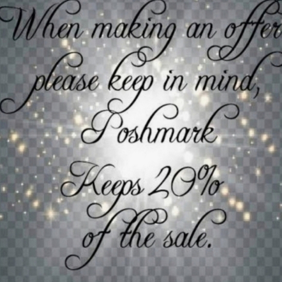 β‘πHOST PICKπ SKELETON BETSEY JOHNSONπ NECKLACE - Picture 8 of 8